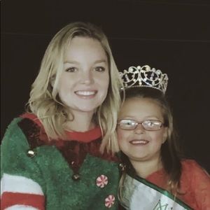 Meet your Posher, Elizabeth